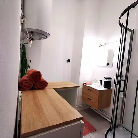 Apartment Centre - Au Coeur De L'ecusson *